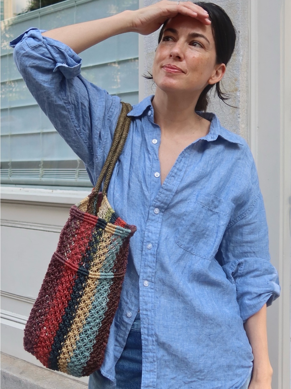 The Jacksons woven tote bag - Picture 5 of 5